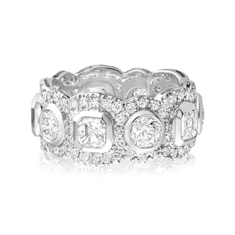 18kt White Gold Diamond Eternity Band